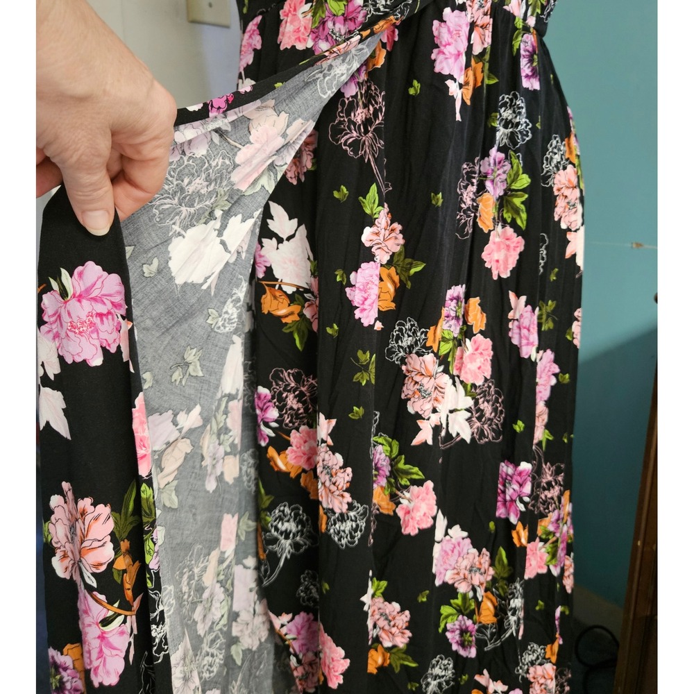 Torrid Floral Maxi Dress Womens 2 Black Pink V-Neck Short Sleeve Empire Waist - Picture 3 of 14